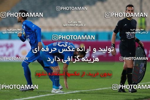 920290, Tehran, [*parameter:4*], لیگ برتر فوتبال ایران، Persian Gulf Cup، Week 11، First Leg، Esteghlal 2 v 0 Naft Tehran on 2017/10/31 at Azadi Stadium