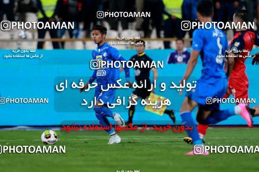 920335, Tehran, [*parameter:4*], لیگ برتر فوتبال ایران، Persian Gulf Cup، Week 11، First Leg، Esteghlal 2 v 0 Naft Tehran on 2017/10/31 at Azadi Stadium