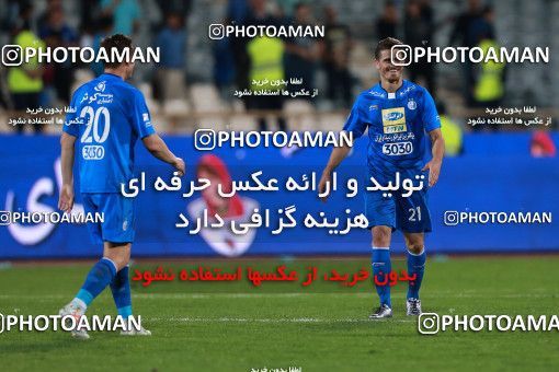 920529, Tehran, [*parameter:4*], لیگ برتر فوتبال ایران، Persian Gulf Cup، Week 11، First Leg، Esteghlal 2 v 0 Naft Tehran on 2017/10/31 at Azadi Stadium