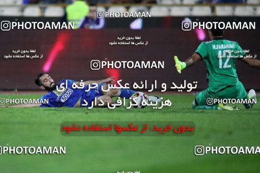 1076885, Tehran, [*parameter:4*], لیگ برتر فوتبال ایران، Persian Gulf Cup، Week 11، First Leg، Esteghlal 2 v 0 Naft Tehran on 2017/10/31 at Azadi Stadium