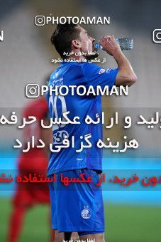 1076834, Tehran, [*parameter:4*], لیگ برتر فوتبال ایران، Persian Gulf Cup، Week 11، First Leg، Esteghlal 2 v 0 Naft Tehran on 2017/10/31 at Azadi Stadium