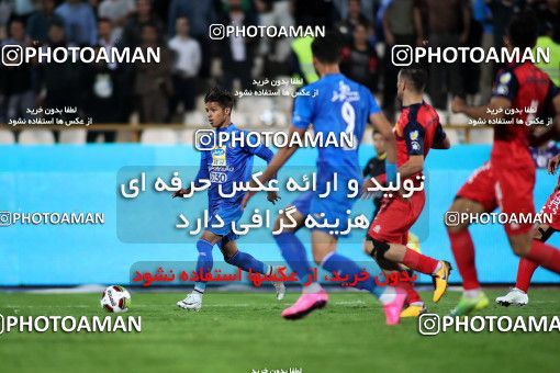 1076879, Tehran, [*parameter:4*], لیگ برتر فوتبال ایران، Persian Gulf Cup، Week 11، First Leg، Esteghlal 2 v 0 Naft Tehran on 2017/10/31 at Azadi Stadium
