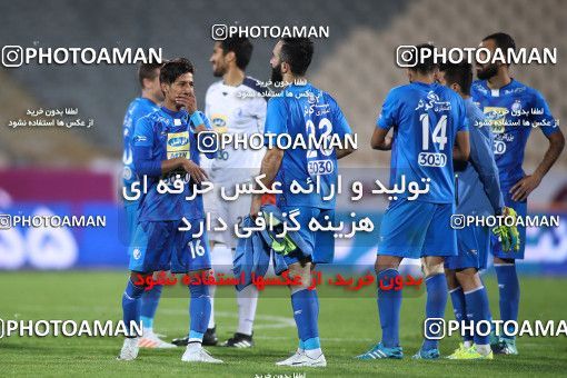 1076819, Tehran, [*parameter:4*], لیگ برتر فوتبال ایران، Persian Gulf Cup، Week 11، First Leg، Esteghlal 2 v 0 Naft Tehran on 2017/10/31 at Azadi Stadium