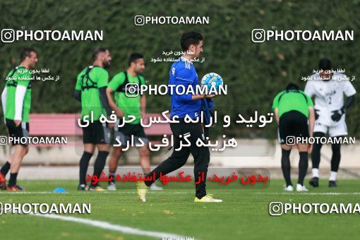928508, Tehran, , Iran National Football Team Training Session on 2017/11/02 at Research Institute of Petroleum Industry