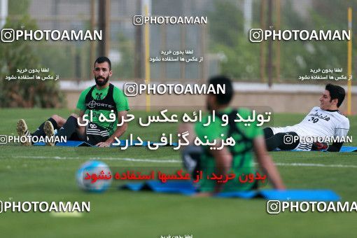 928514, Tehran, , Iran National Football Team Training Session on 2017/11/02 at Research Institute of Petroleum Industry