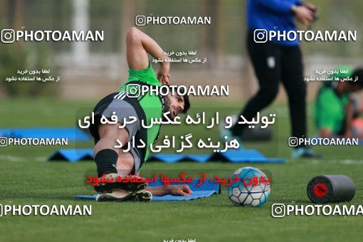 928445, Tehran, , Iran National Football Team Training Session on 2017/11/02 at Research Institute of Petroleum Industry