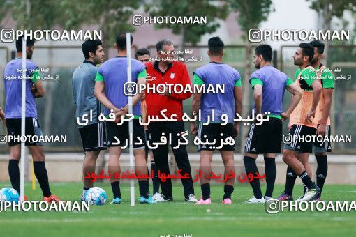 928253, Tehran, , Iran National Football Team Training Session on 2017/11/02 at Research Institute of Petroleum Industry