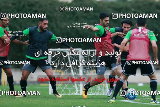 928457, Tehran, , Iran National Football Team Training Session on 2017/11/02 at Research Institute of Petroleum Industry