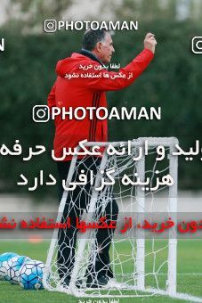 928438, Tehran, , Iran National Football Team Training Session on 2017/11/02 at Research Institute of Petroleum Industry