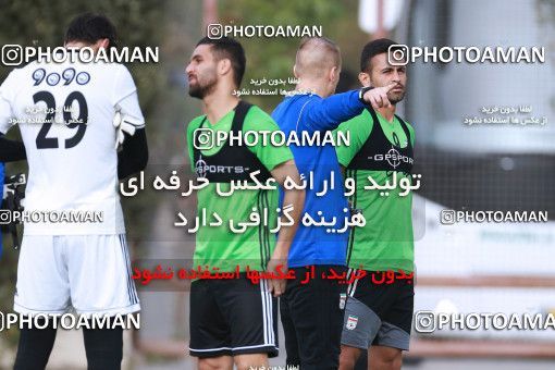 922133, Tehran, , Iran National Football Team Training Session on 2017/11/02 at Research Institute of Petroleum Industry