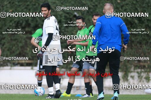 922208, Tehran, , Iran National Football Team Training Session on 2017/11/02 at Research Institute of Petroleum Industry