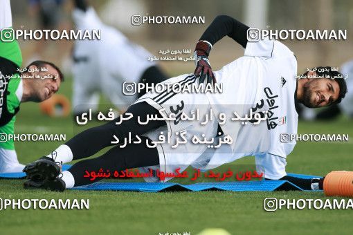 922071, Tehran, , Iran National Football Team Training Session on 2017/11/02 at Research Institute of Petroleum Industry