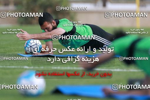 922160, Tehran, , Iran National Football Team Training Session on 2017/11/02 at Research Institute of Petroleum Industry
