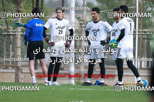 922004, Tehran, , Iran National Football Team Training Session on 2017/11/02 at Research Institute of Petroleum Industry