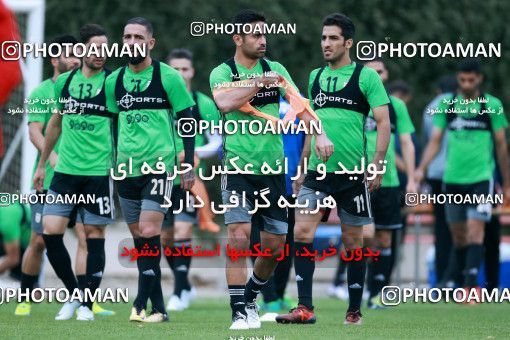 921972, Tehran, , Iran National Football Team Training Session on 2017/11/02 at Research Institute of Petroleum Industry