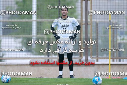 921885, Tehran, , Iran National Football Team Training Session on 2017/11/02 at Research Institute of Petroleum Industry