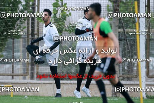 922194, Tehran, , Iran National Football Team Training Session on 2017/11/02 at Research Institute of Petroleum Industry