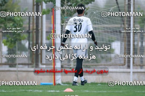 921876, Tehran, , Iran National Football Team Training Session on 2017/11/02 at Research Institute of Petroleum Industry