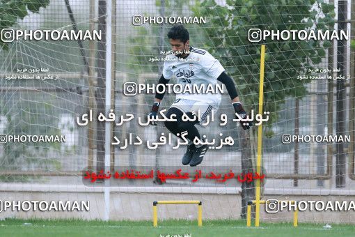 922166, Tehran, , Iran National Football Team Training Session on 2017/11/02 at Research Institute of Petroleum Industry