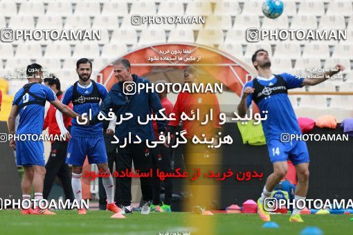 924758, Tehran, , Iran National Football Team Training Session on 2017/11/04 at Azadi Stadium