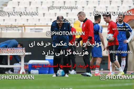 924646, Tehran, , Iran National Football Team Training Session on 2017/11/04 at Azadi Stadium