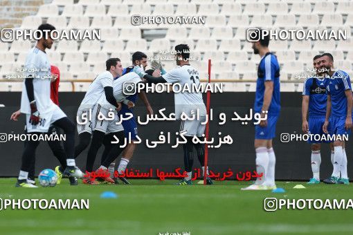 924700, Tehran, , Iran National Football Team Training Session on 2017/11/04 at Azadi Stadium