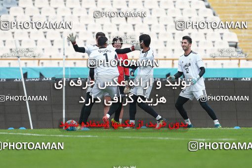 924795, Tehran, , Iran National Football Team Training Session on 2017/11/04 at Azadi Stadium