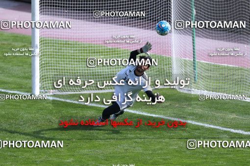 929101, Tehran, , Iran National Football Team Training Session on 2017/11/04 at Azadi Stadium