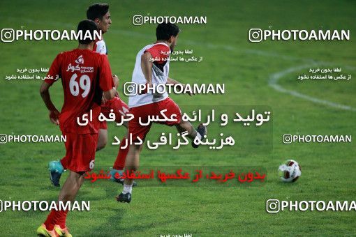 929310, Tehran, , Persepolis Football Team Training Session on 2017/11/10 at Shahid Kazemi Stadium