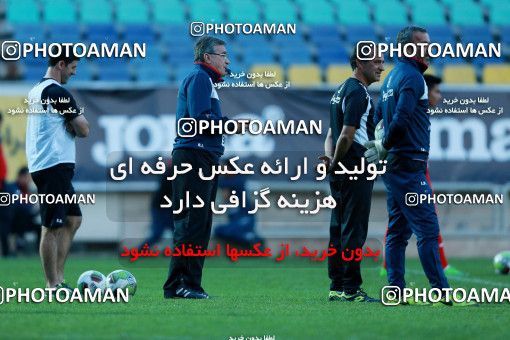 924960, Tehran, , Persepolis Football Team Training Session on 2017/11/10 at Shahid Kazemi Stadium