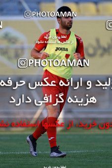 934854, Tehran, , Persepolis Football Team Training Session on 2017/11/13 at Shahid Kazemi Stadium
