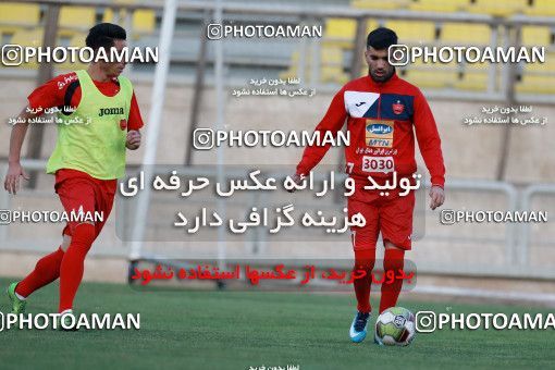 934791, Tehran, , Persepolis Football Team Training Session on 2017/11/13 at Shahid Kazemi Stadium