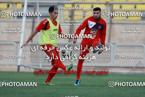 934744, Tehran, , Persepolis Football Team Training Session on 2017/11/13 at Shahid Kazemi Stadium