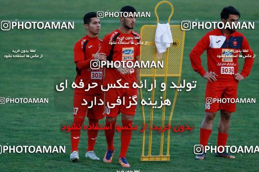 934885, Tehran, , Persepolis Football Team Training Session on 2017/11/13 at Shahid Kazemi Stadium