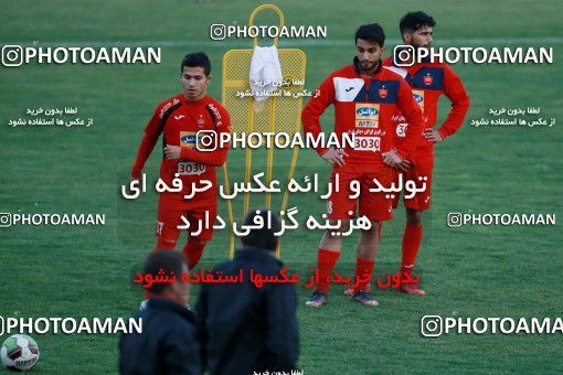 934750, Tehran, , Persepolis Football Team Training Session on 2017/11/13 at Shahid Kazemi Stadium