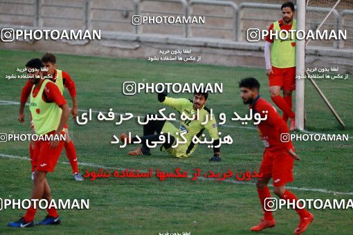 934697, Tehran, , Persepolis Football Team Training Session on 2017/11/13 at Shahid Kazemi Stadium