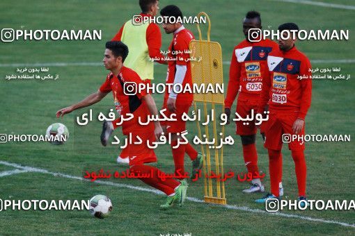 934775, Tehran, , Persepolis Football Team Training Session on 2017/11/13 at Shahid Kazemi Stadium