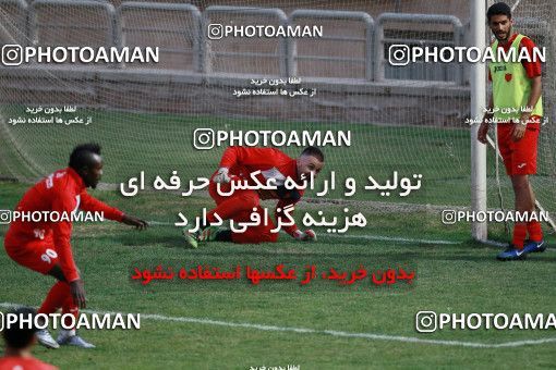 934710, Tehran, , Persepolis Football Team Training Session on 2017/11/13 at Shahid Kazemi Stadium