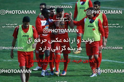 934831, Tehran, , Persepolis Football Team Training Session on 2017/11/13 at Shahid Kazemi Stadium