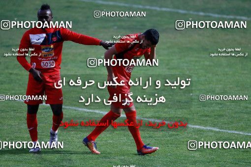 934585, Tehran, , Persepolis Football Team Training Session on 2017/11/13 at Shahid Kazemi Stadium