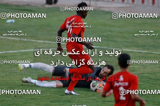 936220, Tehran, , Practical friendly match، Persepolis 5 - 1 Parag on 2017/11/14 at Shahid Kazemi Stadium