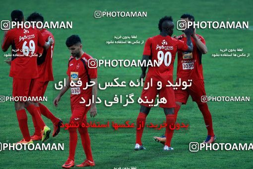 936140, Tehran, , Practical friendly match، Persepolis 5 - 1 Parag on 2017/11/14 at Shahid Kazemi Stadium