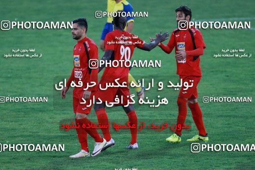 936577, Tehran, , Practical friendly match، Persepolis 5 - 1 Parag on 2017/11/14 at Shahid Kazemi Stadium