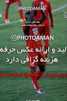 936502, Tehran, , Practical friendly match، Persepolis 5 - 1 Parag on 2017/11/14 at Shahid Kazemi Stadium