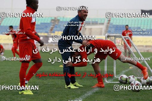 937511, Tehran, , Persepolis Football Team Training Session on 2017/11/11 at Shahid Kazemi Stadium