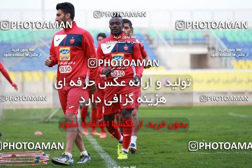937693, Tehran, , Persepolis Football Team Training Session on 2017/11/11 at Shahid Kazemi Stadium