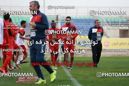 937770, Tehran, , Persepolis Football Team Training Session on 2017/11/11 at Shahid Kazemi Stadium