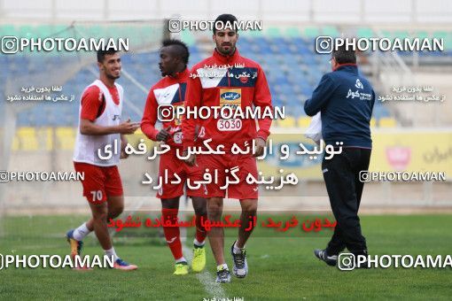 937755, Tehran, , Persepolis Football Team Training Session on 2017/11/11 at Shahid Kazemi Stadium