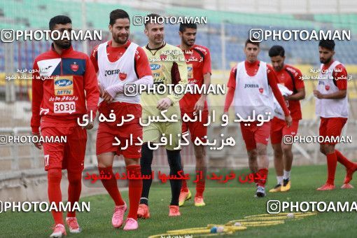 937585, Tehran, , Persepolis Football Team Training Session on 2017/11/11 at Shahid Kazemi Stadium