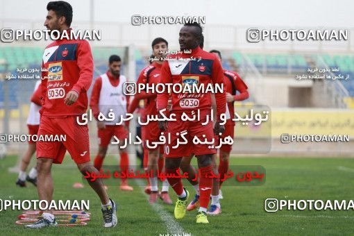 937716, Tehran, , Persepolis Football Team Training Session on 2017/11/11 at Shahid Kazemi Stadium